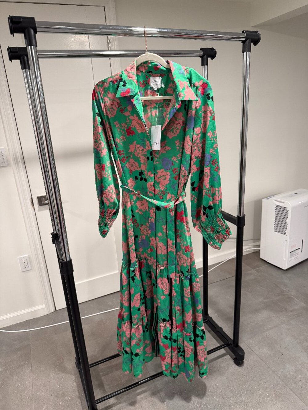 MISA Los Angeles Green Floral Maxi Dress NWT Size S